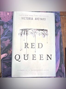 Red Queen Hardcover by Victoria Aveyard |YA Fantasy Book BookTok Popular